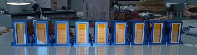 AuSn hard solder structure for diode laser stack&nbsp;